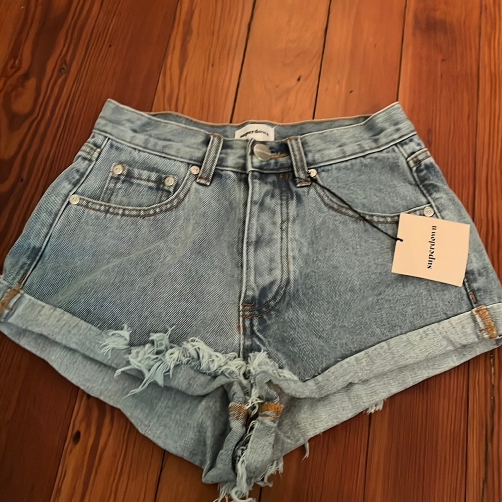 Superdown denim shorts, NWT, size 25,